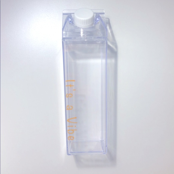 BOXED BOTTLE - Picture 1 of 2